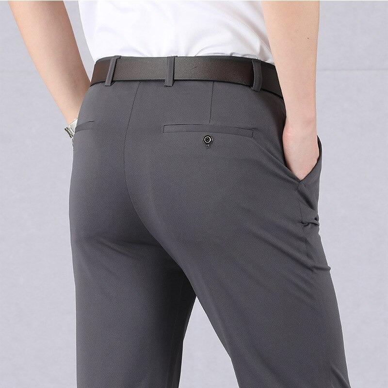 Tipo de Calça Masculina, Presente, Moda Masculina, Calça Versátil, Calça Preta, Calça Masculina Slim, Calça Masculina Sarja, Calça Masculina Preto, Calça Masculina Jogging, Calça Masculina Jogger, Calça Masculina Jeans, Calça Masculina Esporte Fino, Calça Masculina Alfaiataria, Calça Masculina, Calça Estilosa, Calça Elástica, Calça Elegante, Calça de Homem, calça sport, calça gentle, calça elastica