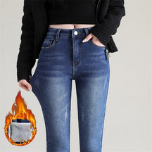 Calça Jeans Peluciada com Elastano