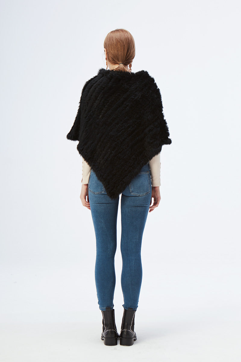 Poncho Feminino Luxuoso de Pele de Coelho LuxuryFur