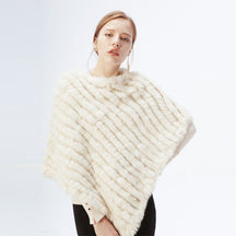 Poncho Feminino Luxuoso de Pele de Coelho LuxuryFur